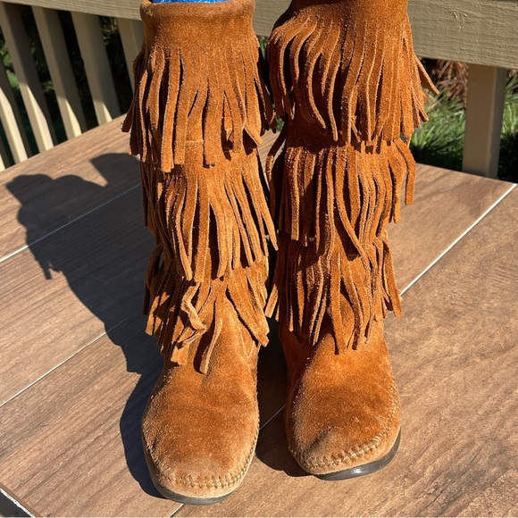 Minnetonka 3-Layer Fringe Boot Brown Size 7 - Picture 2 of 6